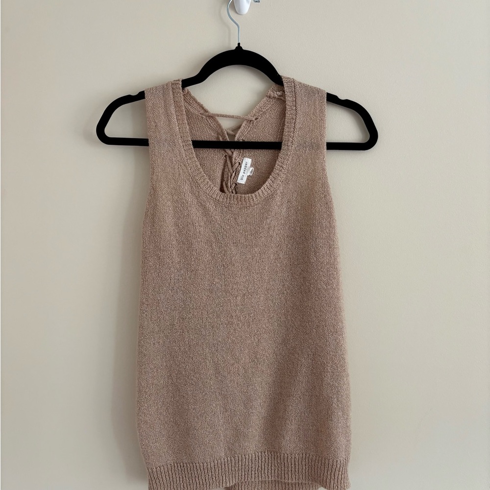 Blu Pepper Beige Knit Top